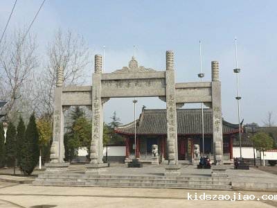 石雕栏杆、石拱桥、石栏杆