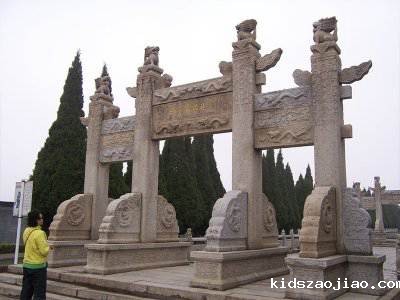 石雕栏杆、石拱桥、石栏杆