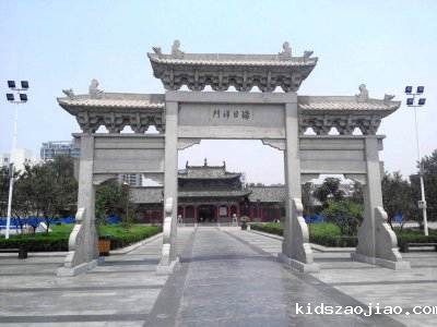 石雕栏杆、石拱桥、石栏杆