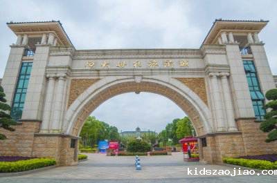 石雕栏杆、石拱桥、石栏杆