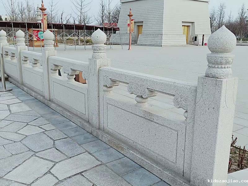 花岗岩石护栏为什么更受欢迎(图2) 花岗岩石护栏为什么更受欢迎(图2)